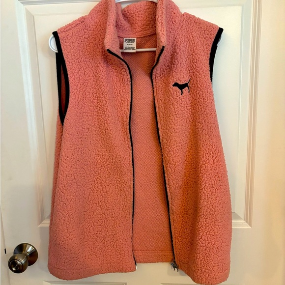 Victoria’s Secret Pink Sherpa vest - Picture 1 of 4